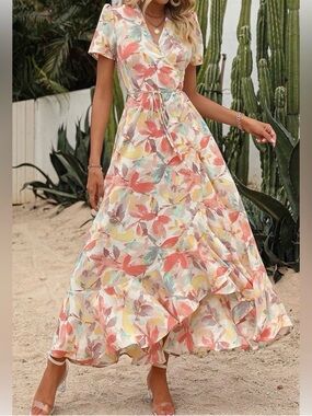 Feminine Floral Loveriche Wrap Dress - Multicolor